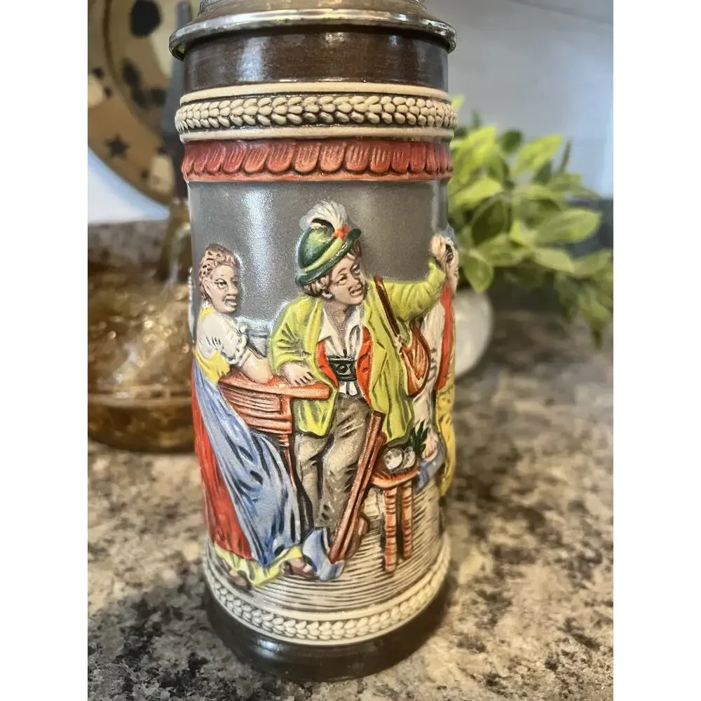 Vtg Gertz Beer Stein Pub Scene Translation “ A Full Glass, A Lot Of Fun” 9”